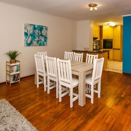 Holiday Home In Sea Point, Fresnaye Cape Town Luaran gambar