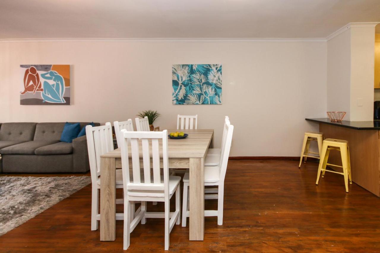 Holiday Home In Sea Point, Fresnaye Cape Town Luaran gambar