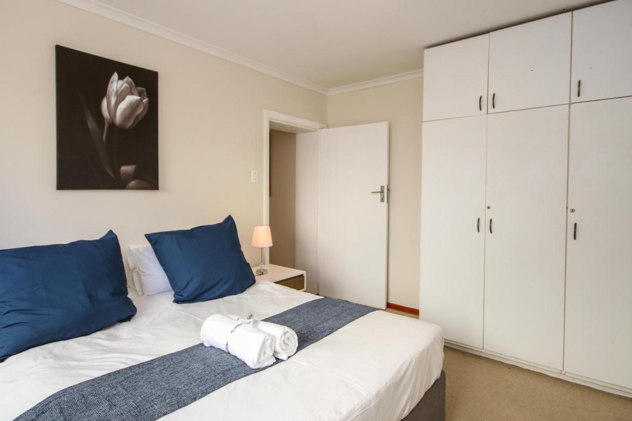 Holiday Home In Sea Point, Fresnaye Cape Town Luaran gambar
