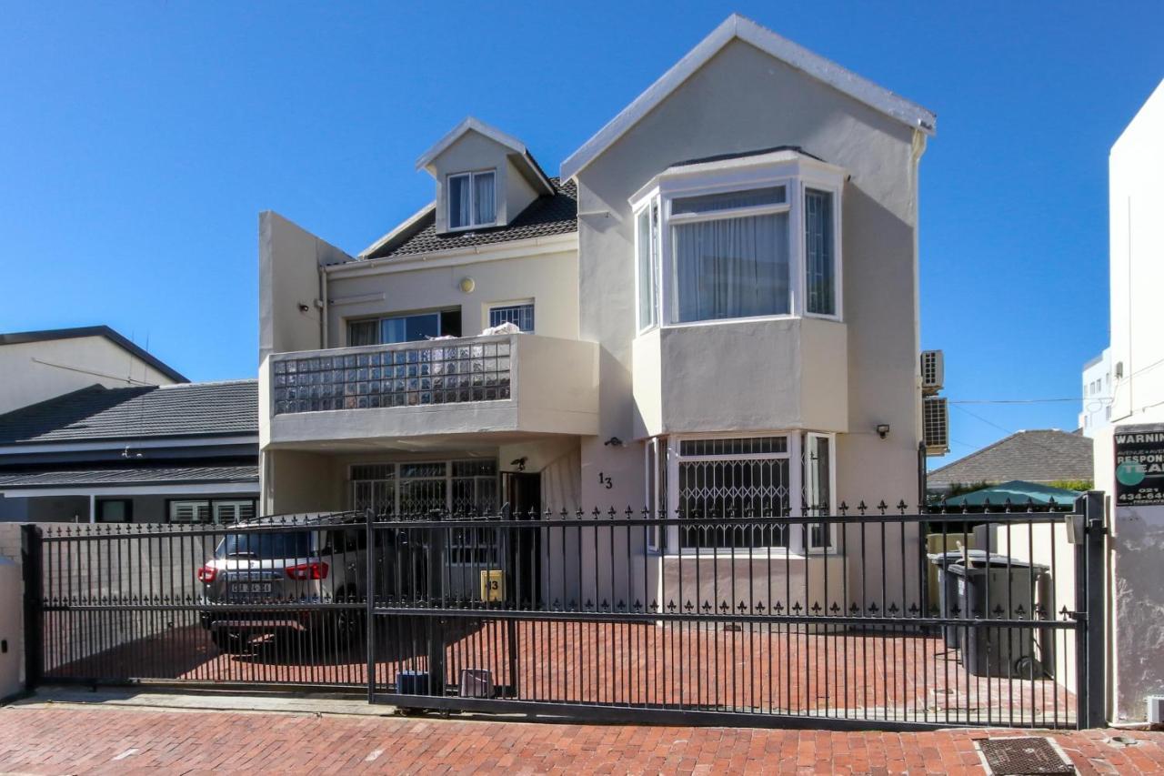 Holiday Home In Sea Point, Fresnaye Cape Town Luaran gambar