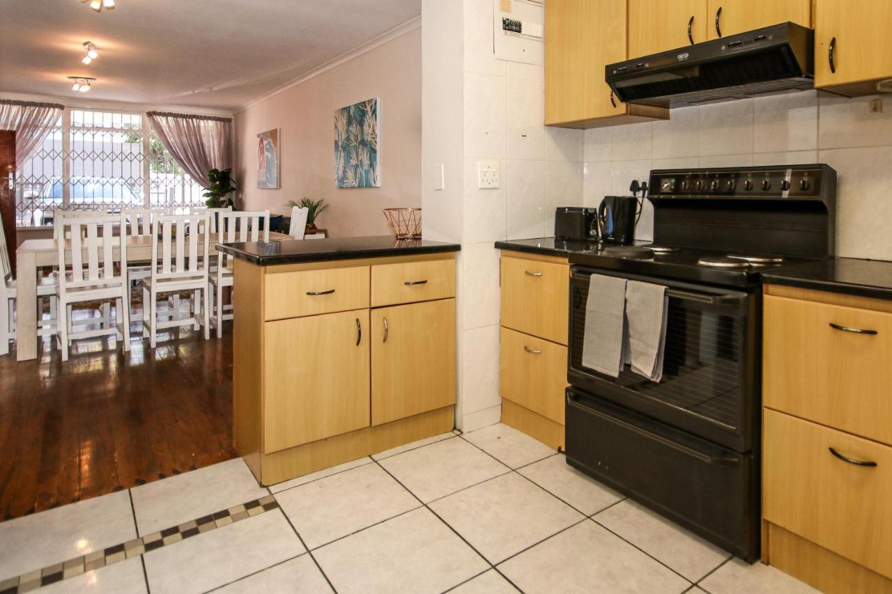 Holiday Home In Sea Point, Fresnaye Cape Town Luaran gambar
